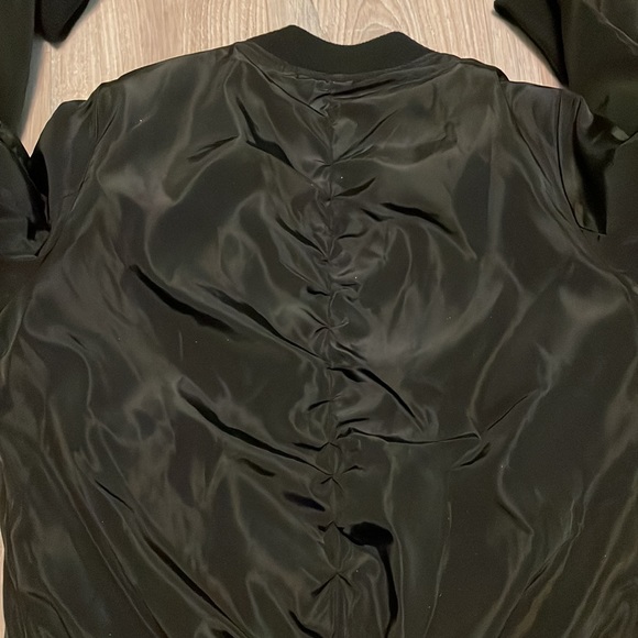 NWOT BLACK BOMBER JACKET WITH FAUX SHERPA LINING - Picture 6 of 8